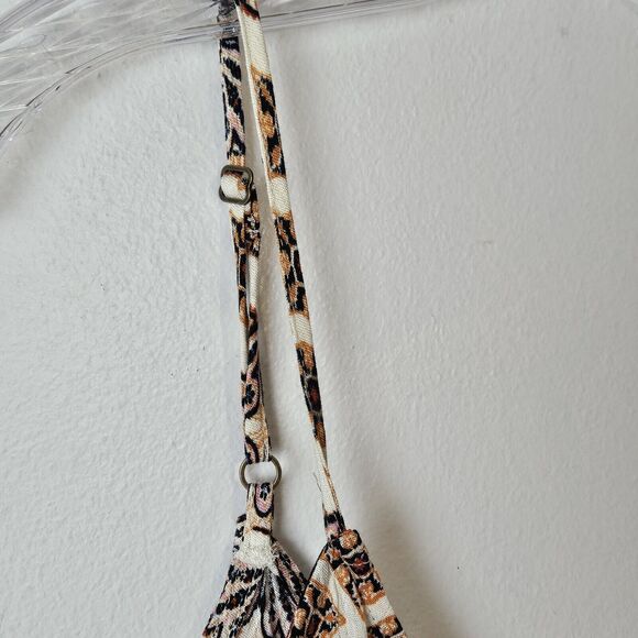 Xhiliration Junior XL Romper Shorts One Piece Straps Abstract Multicolored Boho - Picture 9 of 11